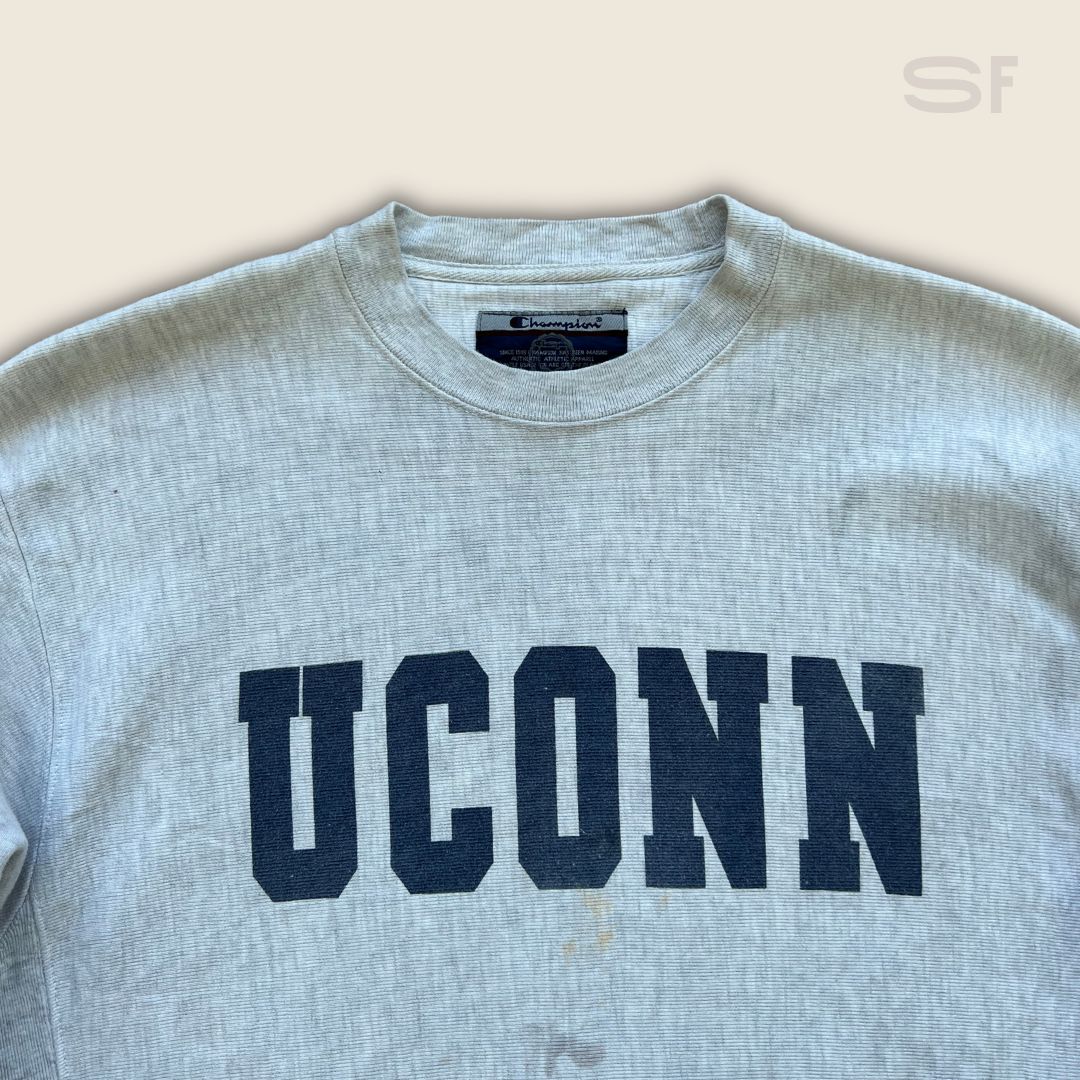 Uconn champion outlet sweatshirt